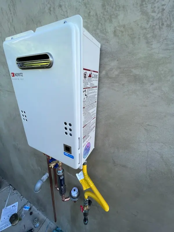 Tankless water heater installation for Boca Pointe homes